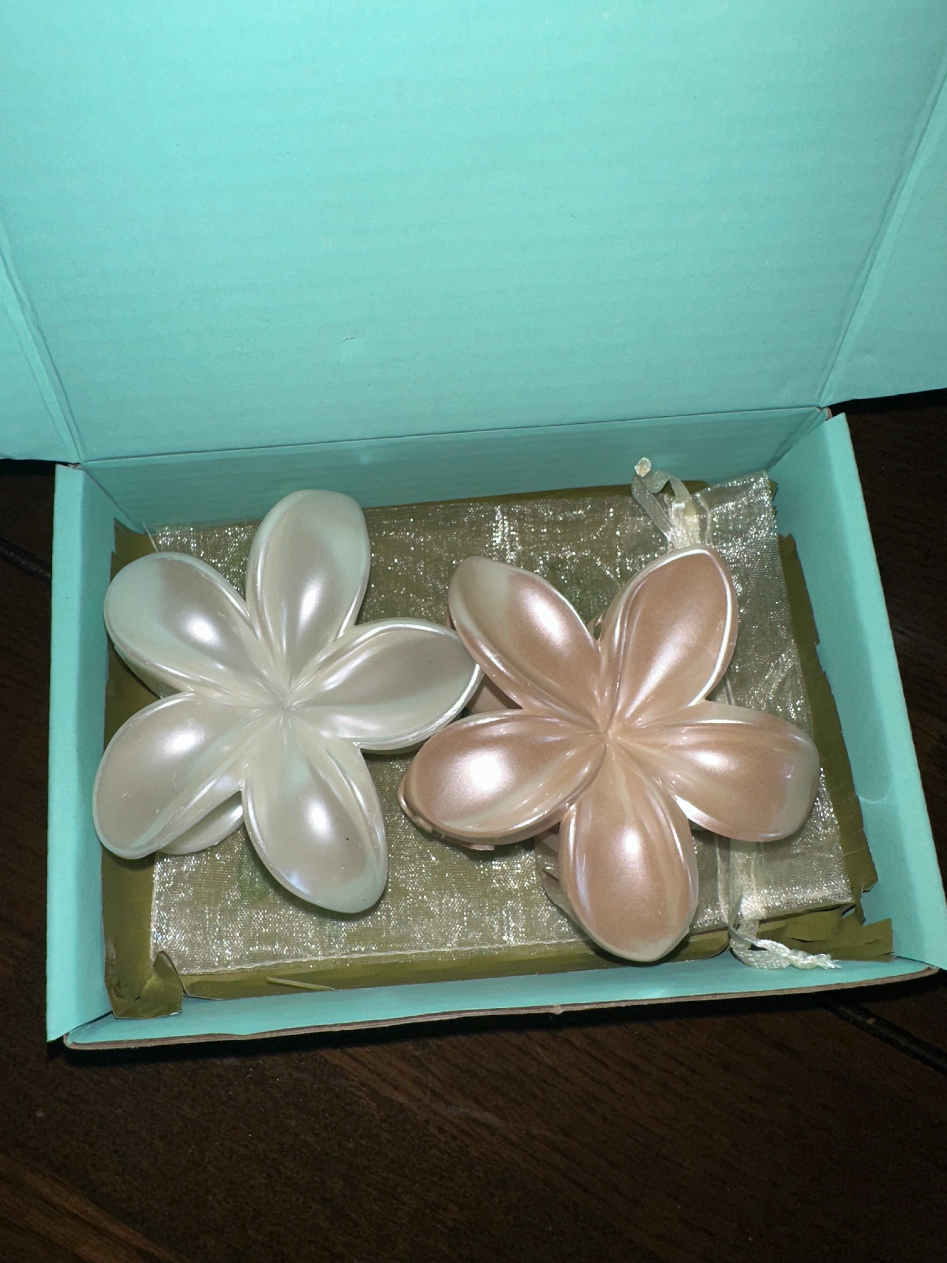 Flower Shaped Non-PMMA Hairclips