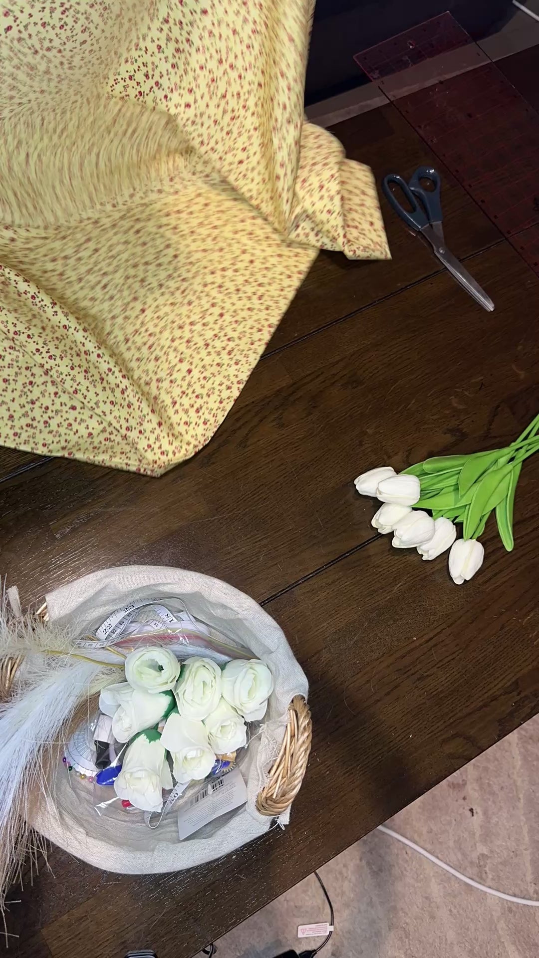 Redrush Sunny Floral Scrunchie